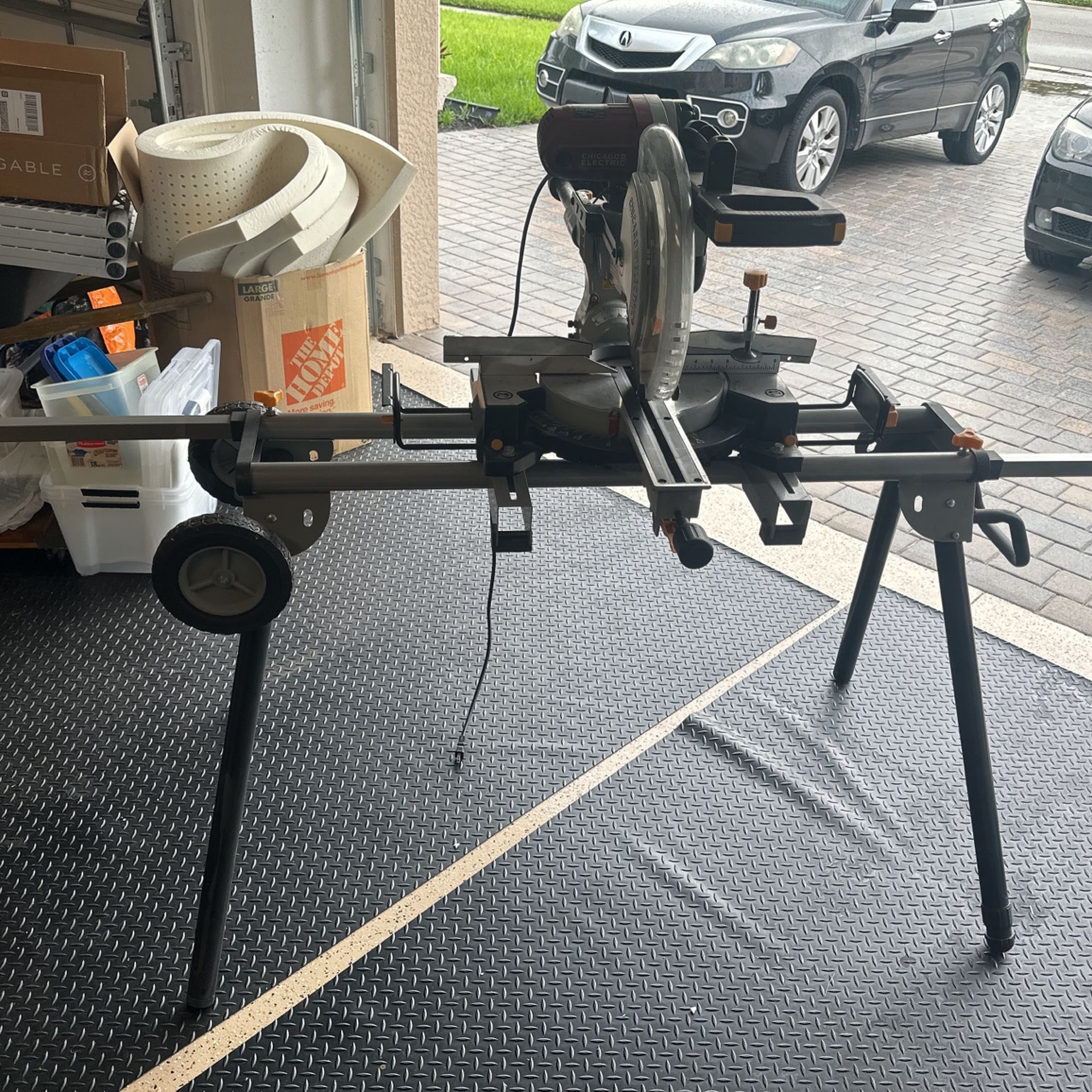 Chicago Electric 12” Double Bevel Sliding Compound Mitre Saw