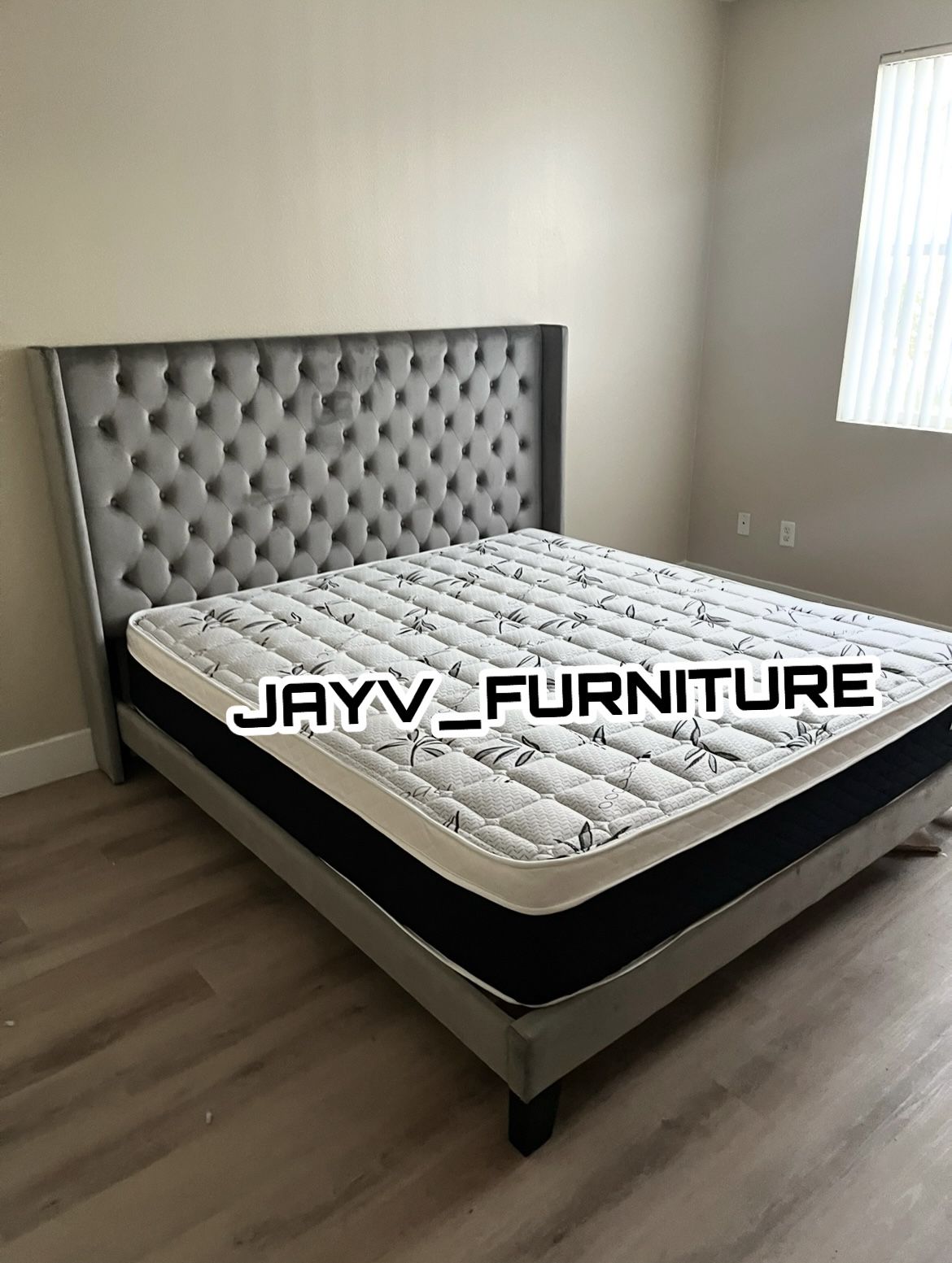 New King Bed Frame With Mattress 