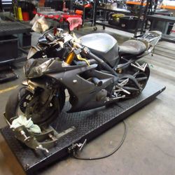 PARTED OUT - 2007 06-08 Triumph 675 Daytona - Motorcycle parts - 307458