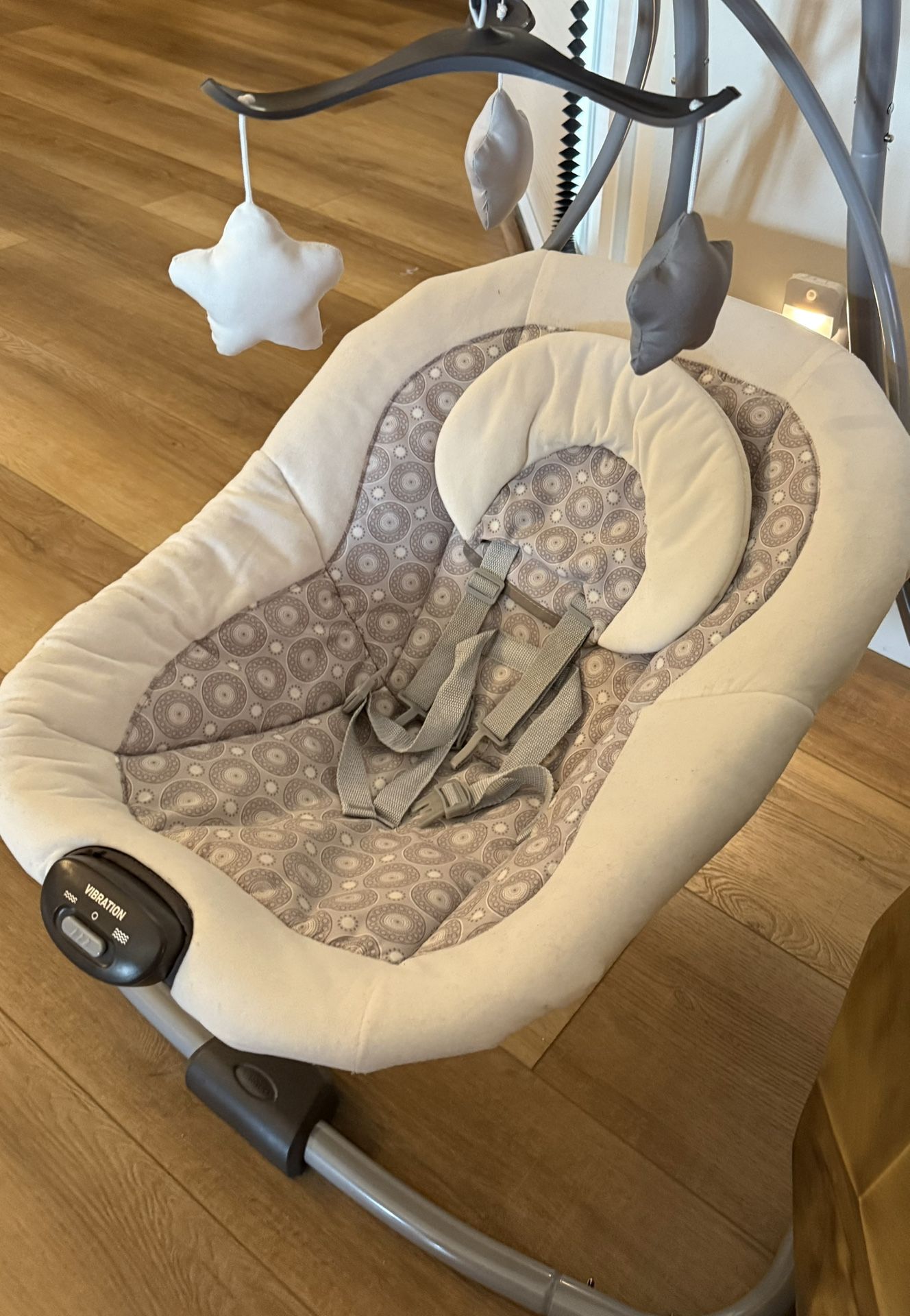 GRACO BABY SWING