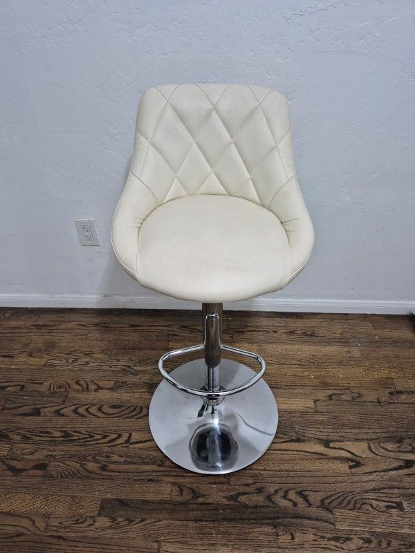 Swivel Adjustable Stool