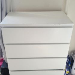 Drawer Dresser 