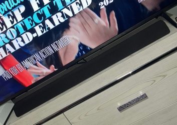 Vizio Soundbar With Remote