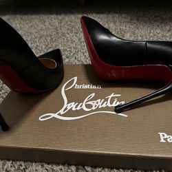Christian Louboutin “So Kate” 120 mm Heals Red Bottom. Never Used. 