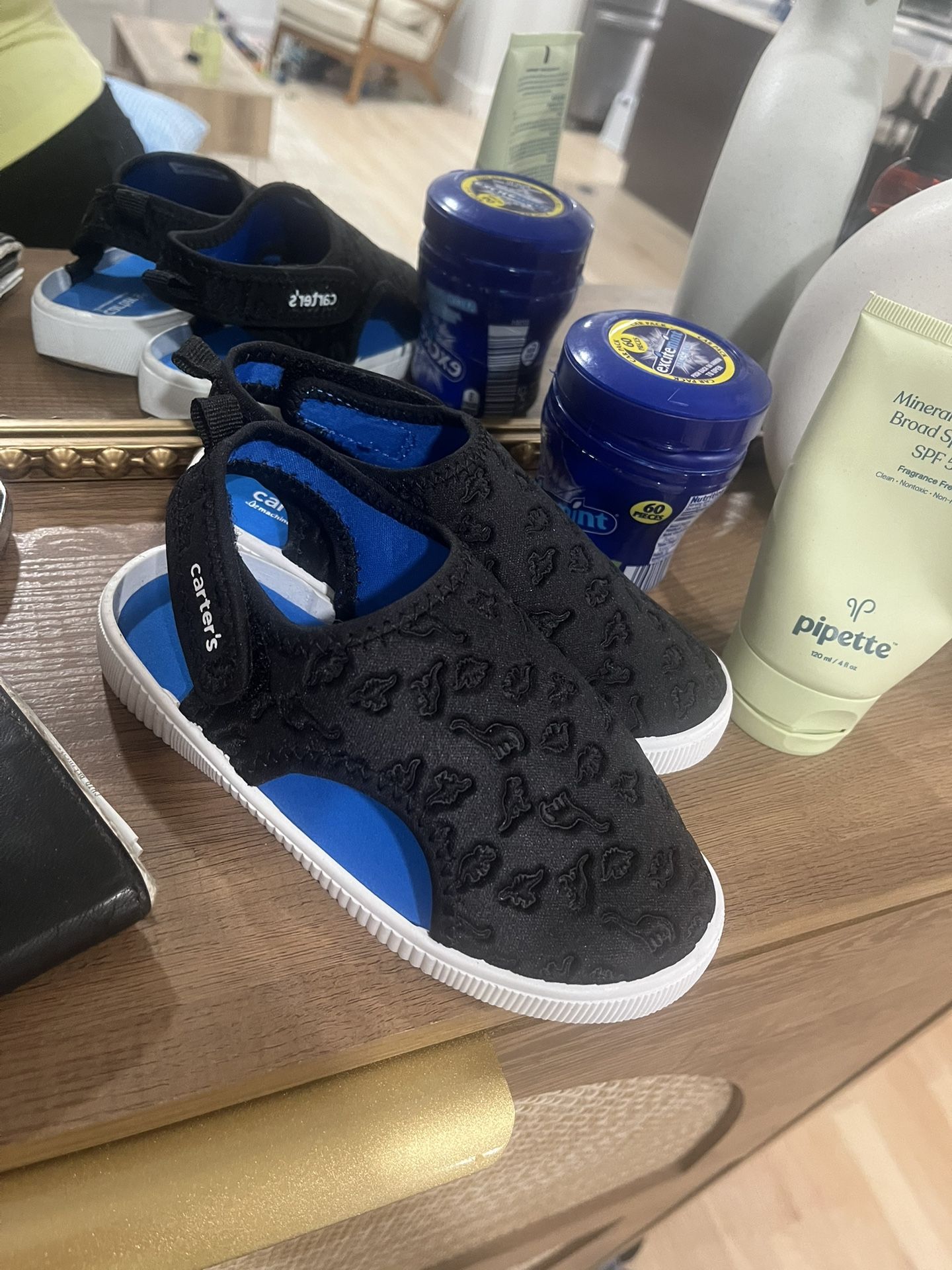 New Carters Size 10 Toddlers Sandals