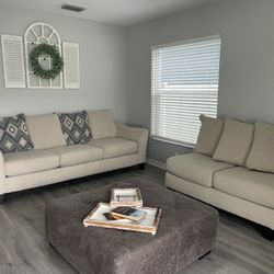 Free Beige Living Room 