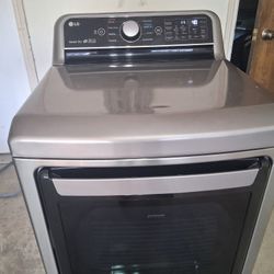 LG Brand Electric Dryer, W/Warranty 