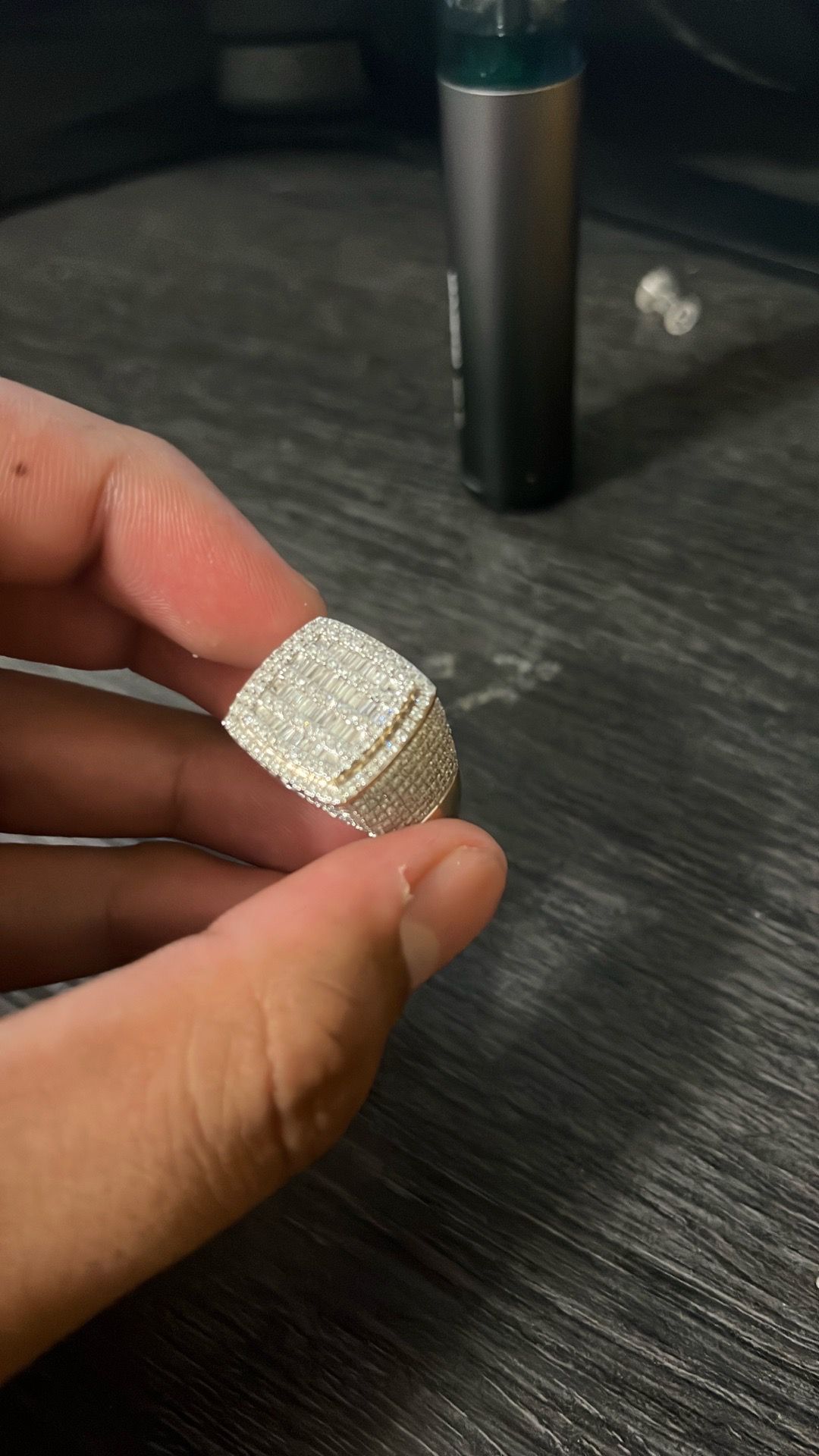 Natural diamond ring