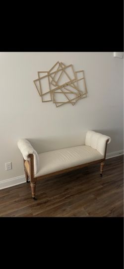Entry / bedroom / salon bench