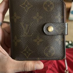 Louis Vuitton Vintage Wallet 