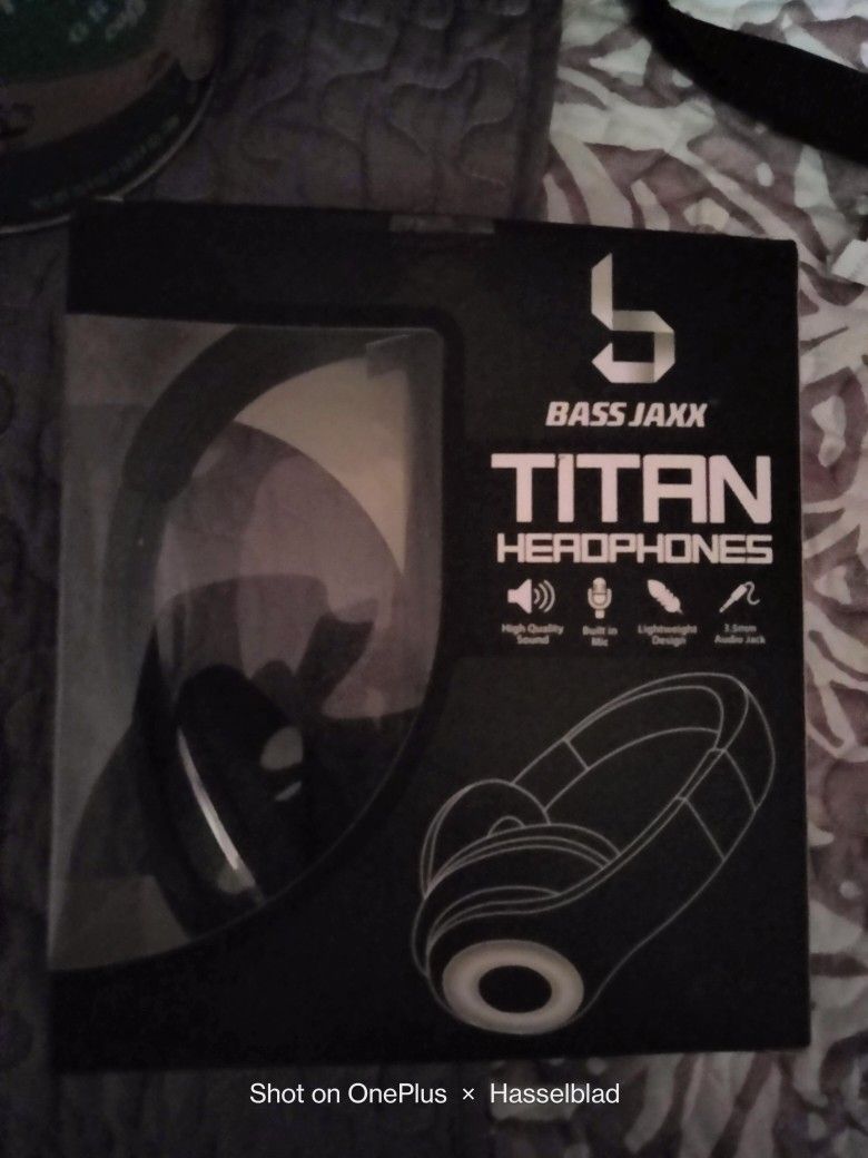 Bass JAcxx Titan Head Phone 