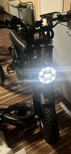 ESKUTE V100 E-BIKE (Negotiable)