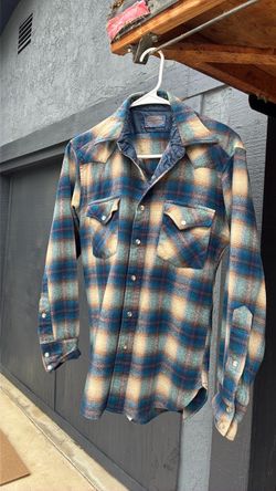 Pendleton  wool mens shirt western snaps made in USA