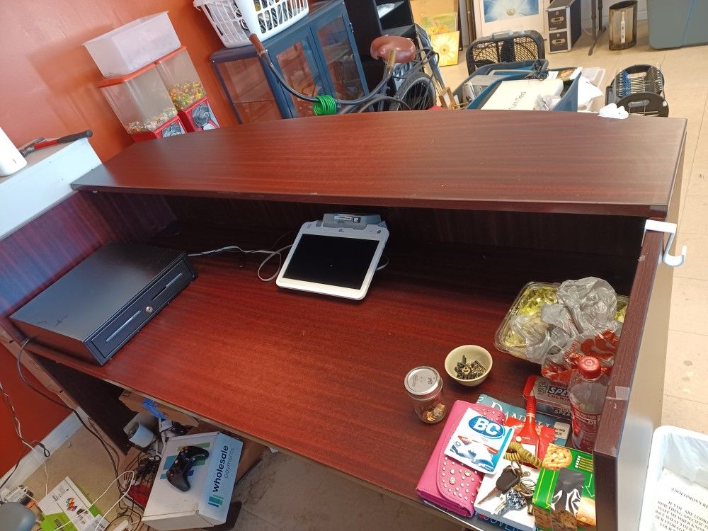 Commercial Secretary Desk