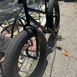 Mongoose Bmx Fat Tire Cruiser With Coaster Brakes Used