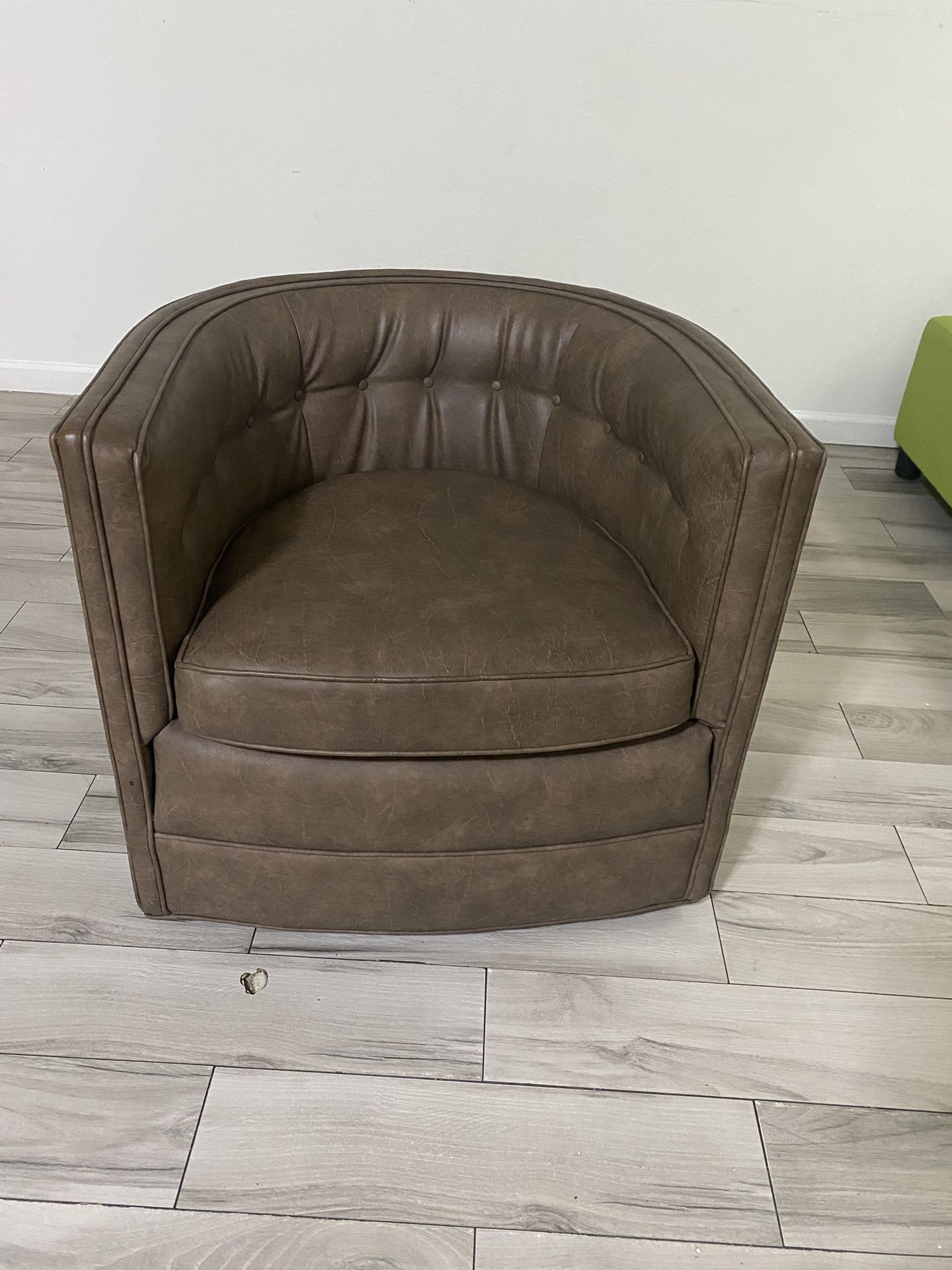 Small Leather Chair 