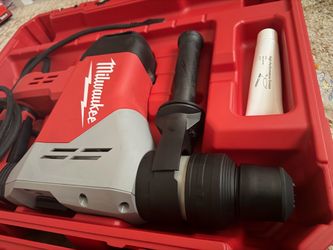 Milwaukee 1-9/16 in. SDS-Max Rotary Hammer