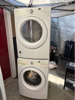 Whirlpool duet stackable washer and gas dryer