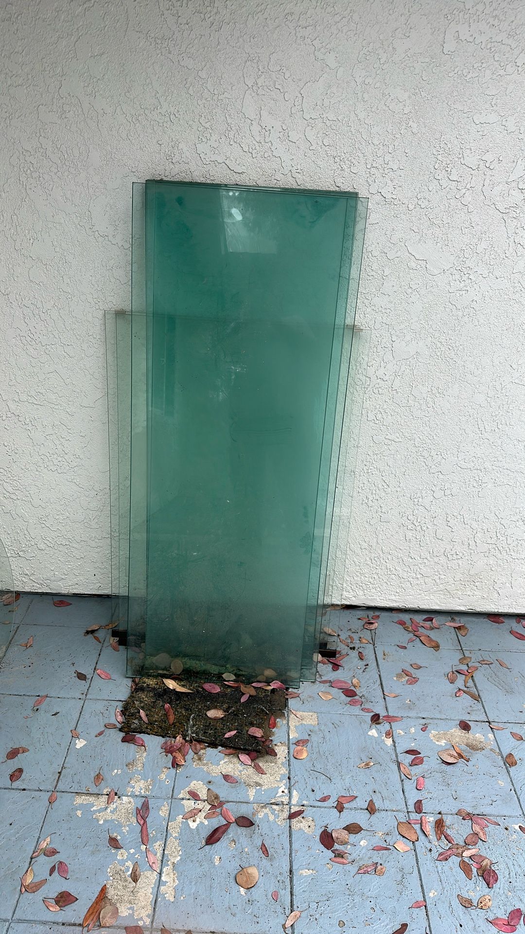 Free Glass Shelves