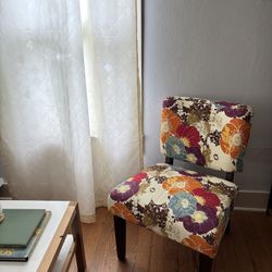Upholstered Accent Chair