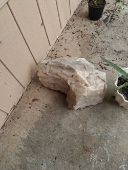 Milky quartz