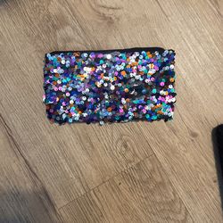 What Color Sparkly Wallet