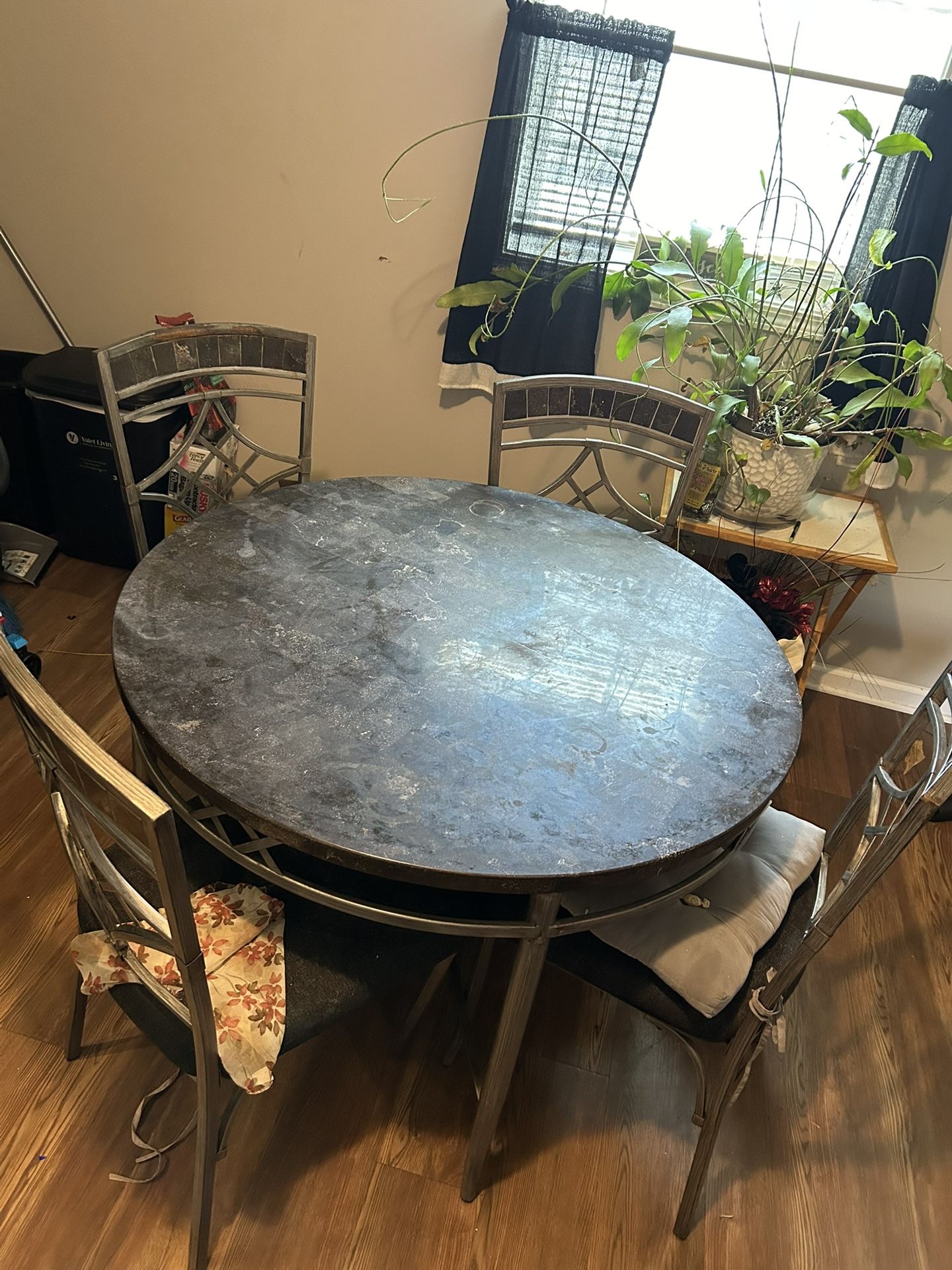 5pc Dining Table Set