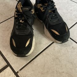 Size 11 Black And Gold Puma