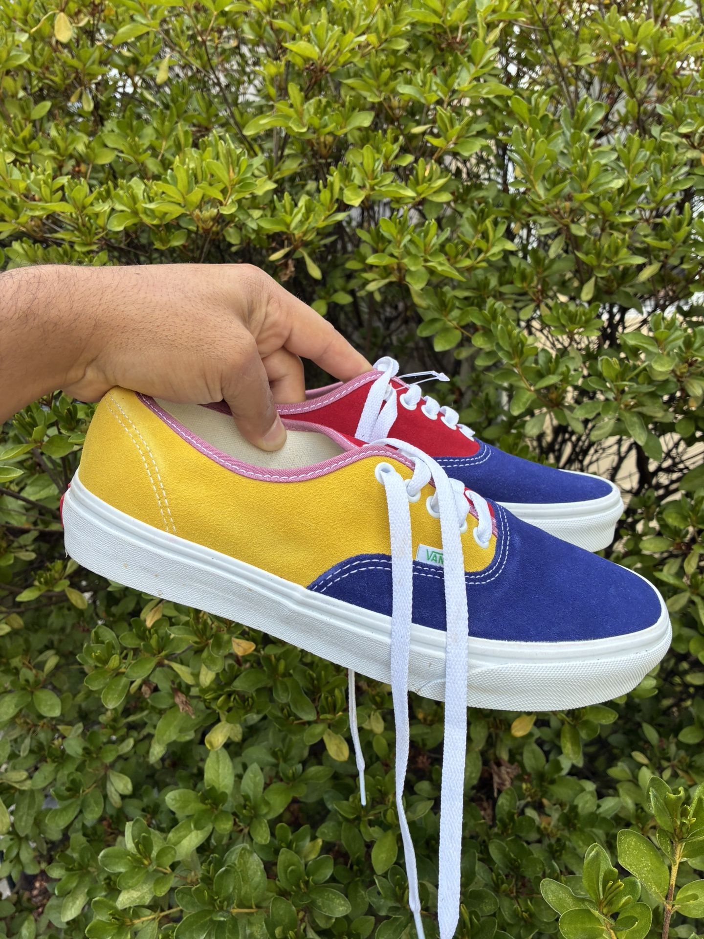 Vans Size 8 Men’s Women 9/5 20$