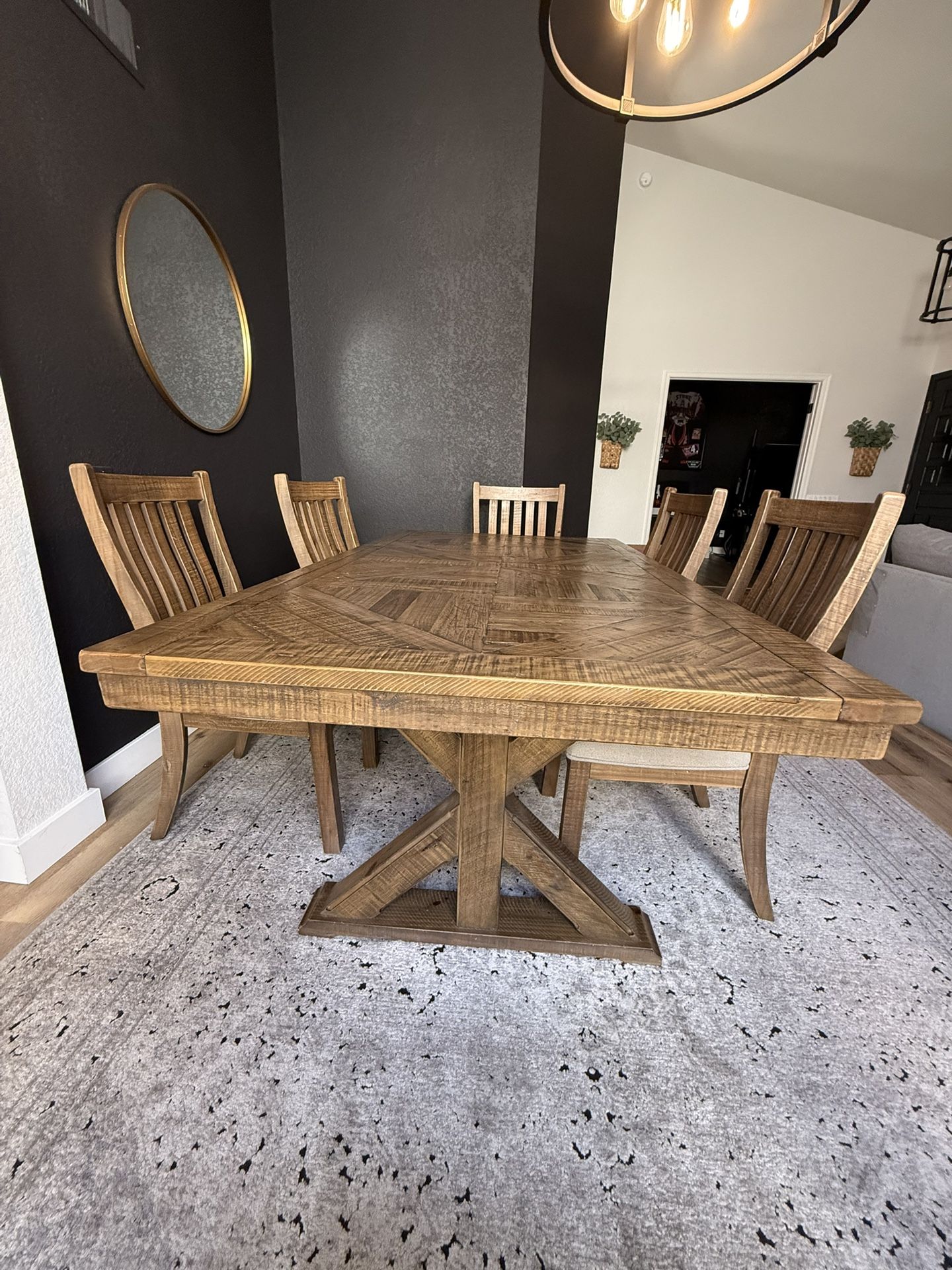 Kitchen Table And Chairs