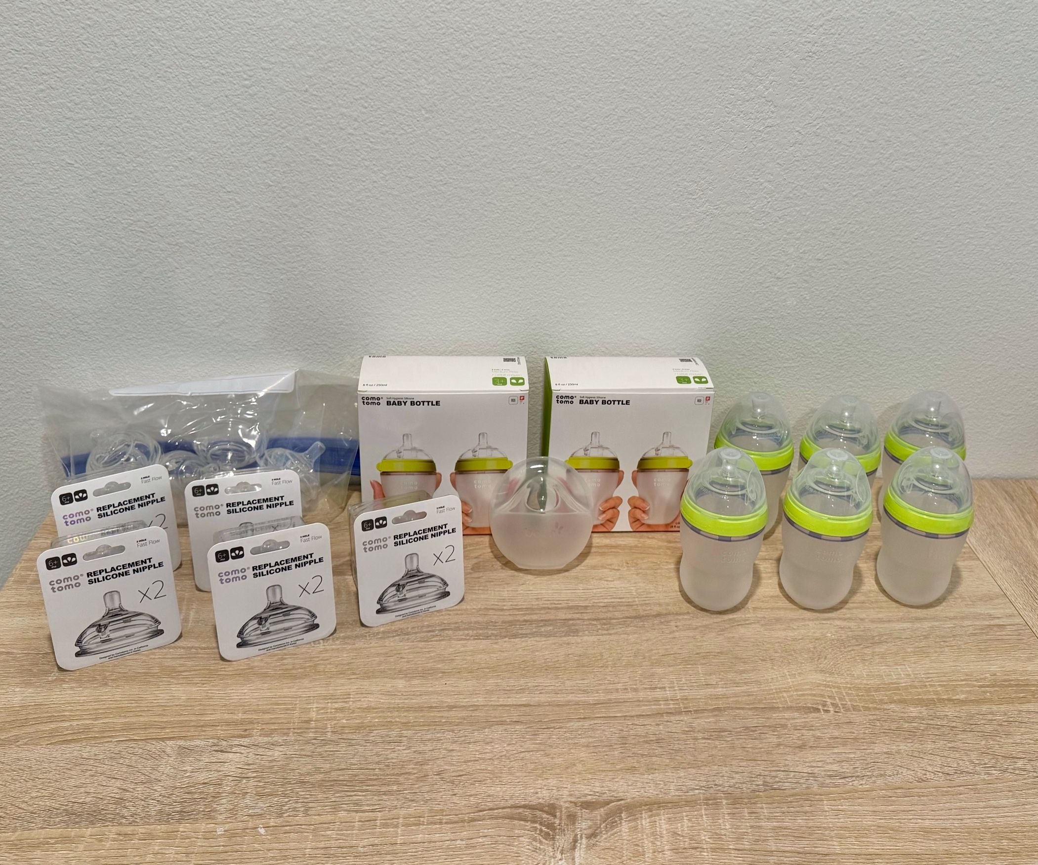 New Como Tomo Bottles & Extras