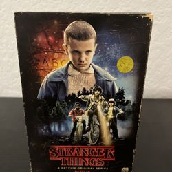 Stranger Things Season 1 VHS Set Blu-ray/DVD