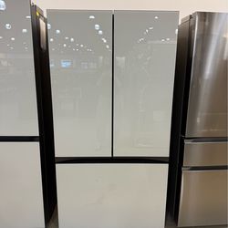 Refrigerator Samsung Bespoke 30 cu ft