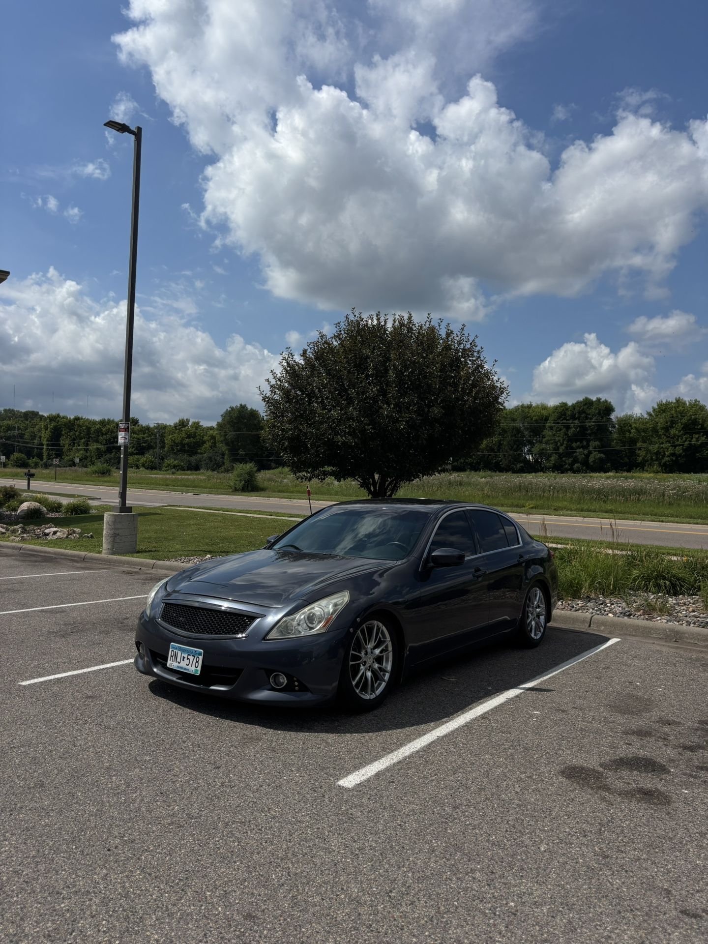 Infiniti G37 X