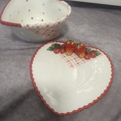 Bella Casa by Ganz Vintage Ceramic Heart Colander & Strawberry Fruit Plate