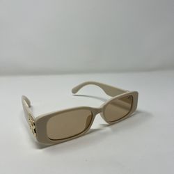 BB  cream color Sunglasses// b sunglasses// attractive// trendy sunglasses//