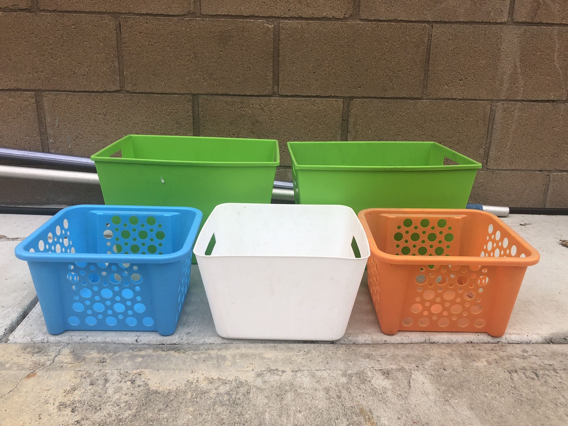 Colored storage containers