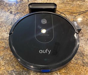 EUFY ROBOT VACUUM