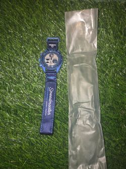 Swatch x Omega mission to super blue moon no box