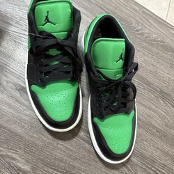 Nike Air Jordan 1 Low “Lucky Green” Men’s 9.5