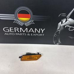 OEM 15-19 Porsche Macan Side Marker 95B.945.119 95B945119- Left Front Side#B075