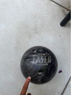 🎳 Brunswick Laser Bowling Ball – Great Condition