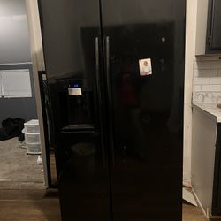Side By Side Refrigerator 