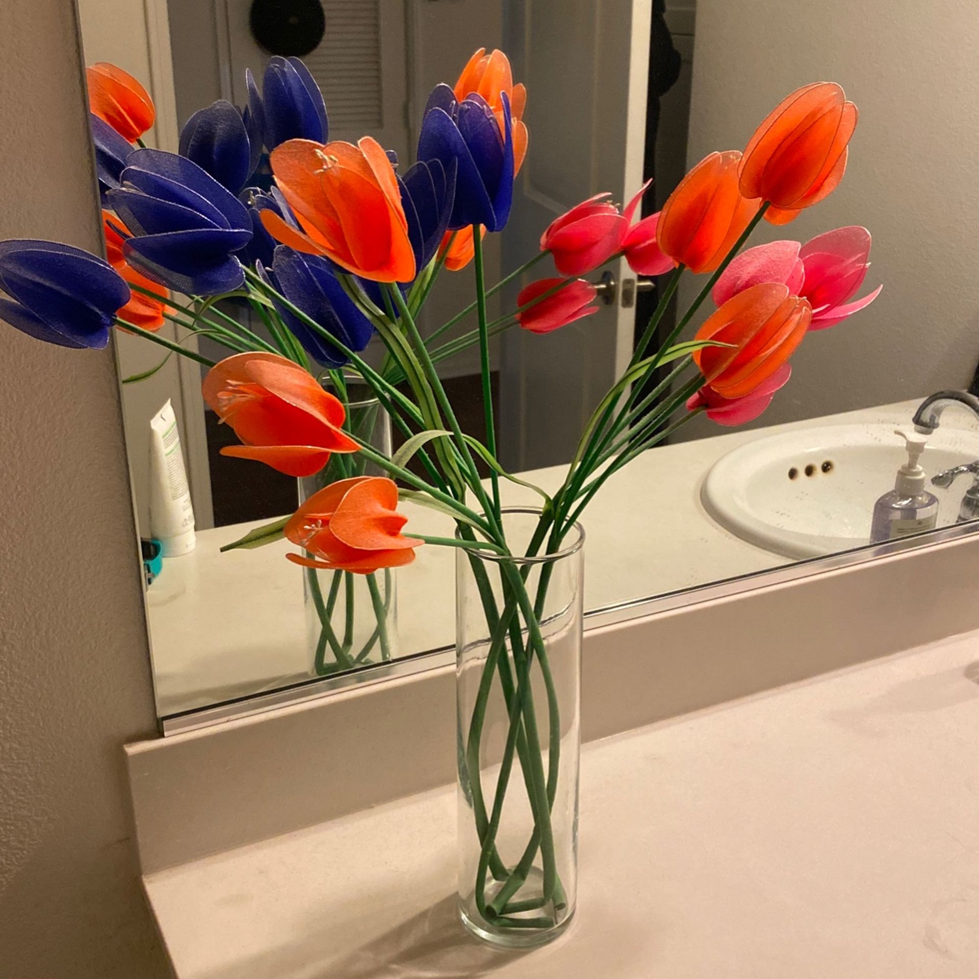 Artificial Flowers With Vase