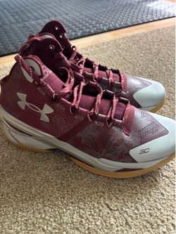Under Armour Stephen Curry 2 Domaine Deep Red Maroon Metallic Silver Gum Size 9.5