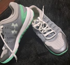 Under Armor Sneakers 👟