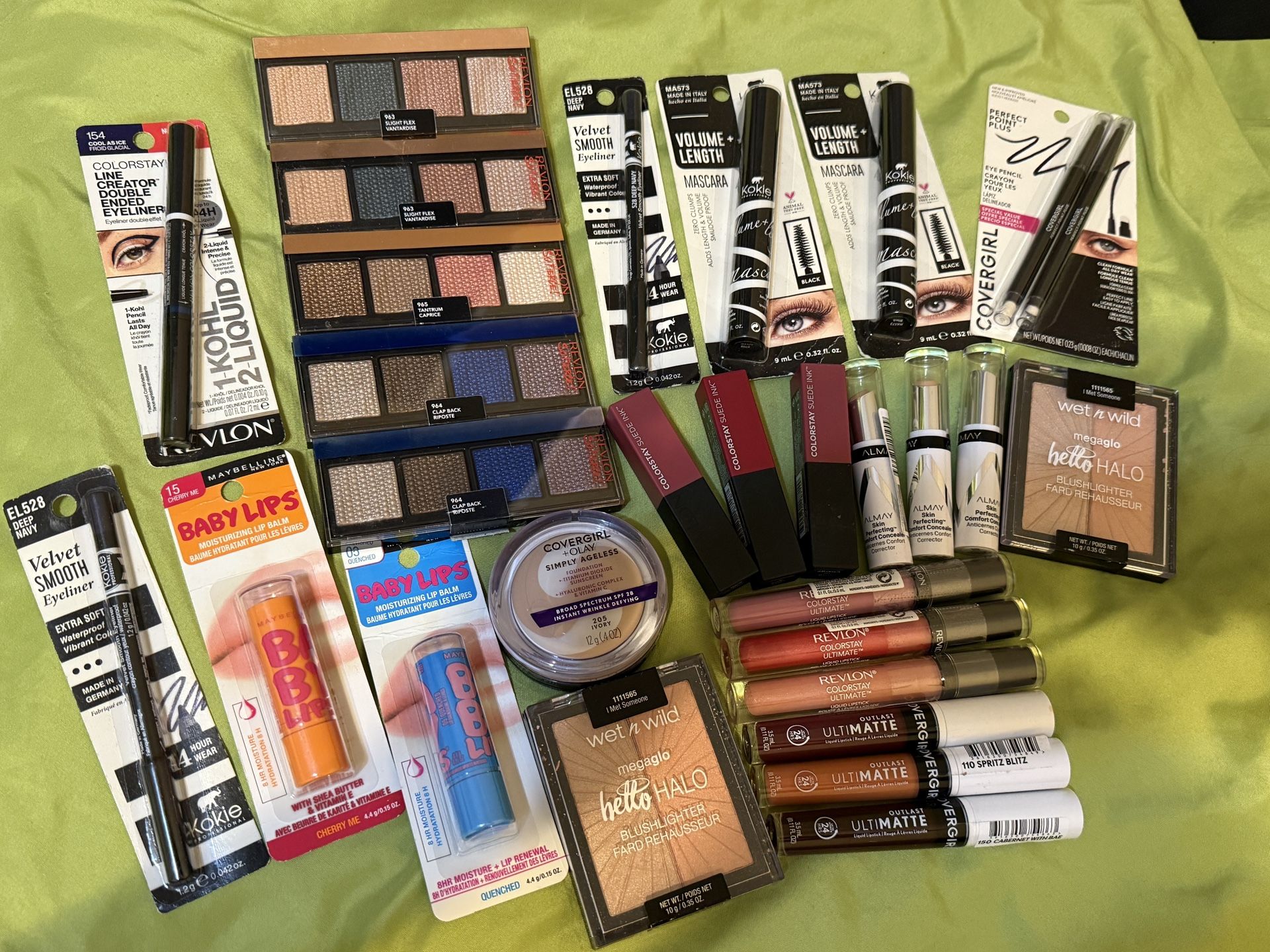 Makeup bundle