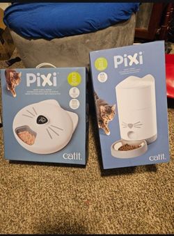 Pixi Smart automatic feeder for cats
