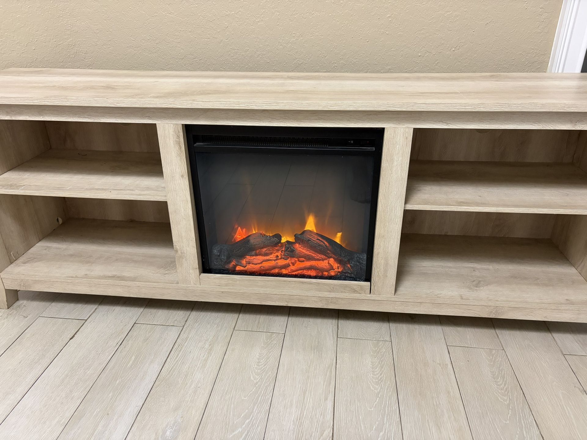 Mesa Con LSD Y Calobentor 