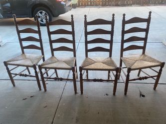 Chairs Antique set of 4 and 2 individual,